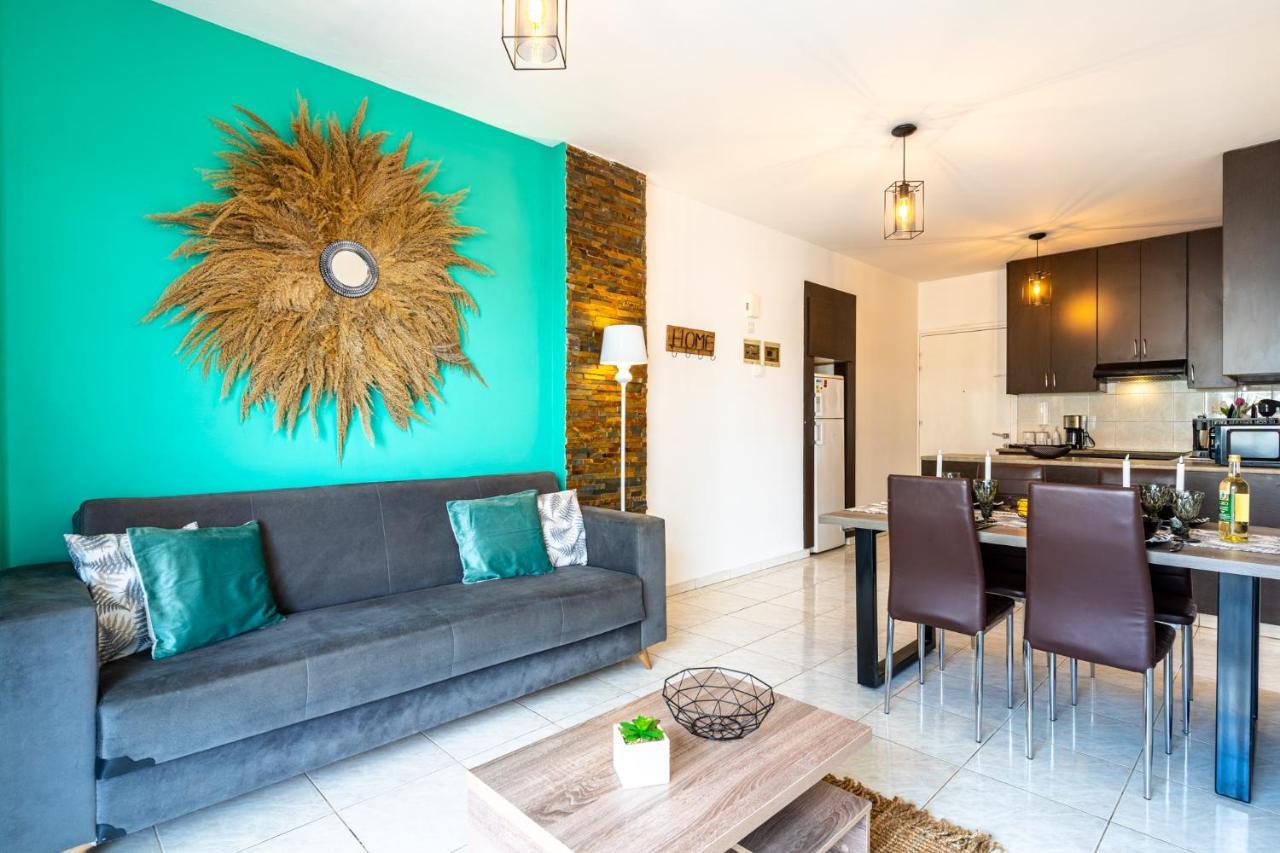 Araminta 2-Bedroom Apartment In ラルナカ エクステリア 写真