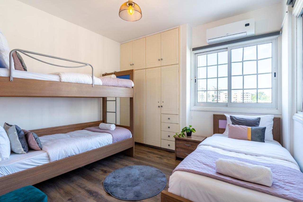 Araminta 2-Bedroom Apartment In ラルナカ エクステリア 写真